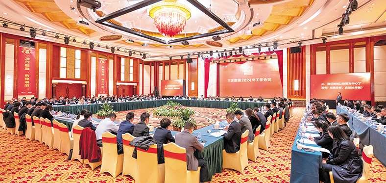 DSC_3695.jpg DSC_3695.jpg