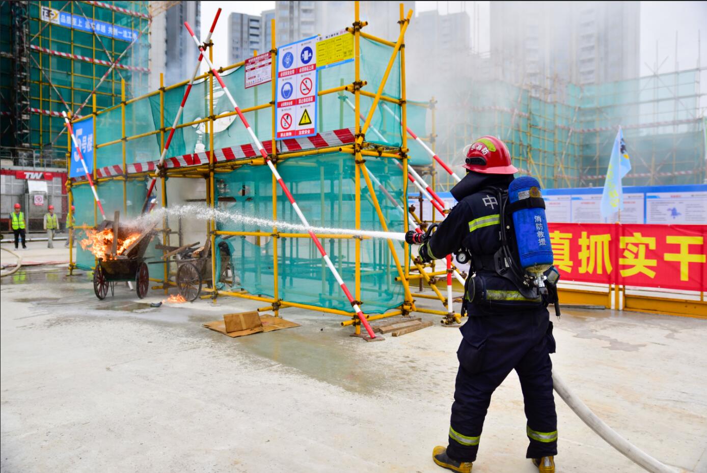 鵬程上二期消防演習(xí)5.jpg